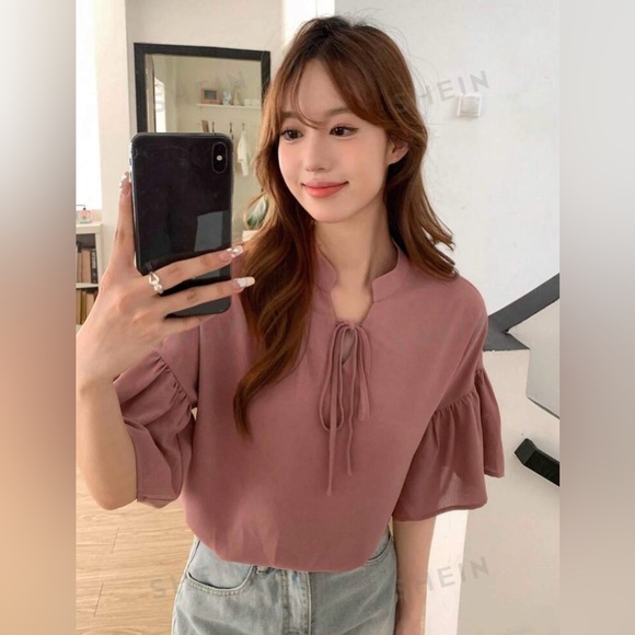 A04 NEW Womens Tie Neck Flounce Half Sleeve Blouse Y Neck Top Salmon Flowy Small - Picture 8 of 10